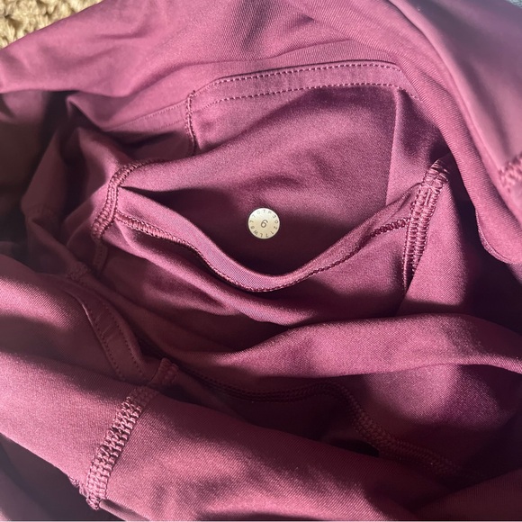 Lululemon Burgundy / Dark Purple Colored Skort - Size 6 Tall - Picture 4 of 5